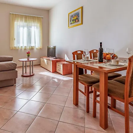 Rok 1 By Interhome Appartement *